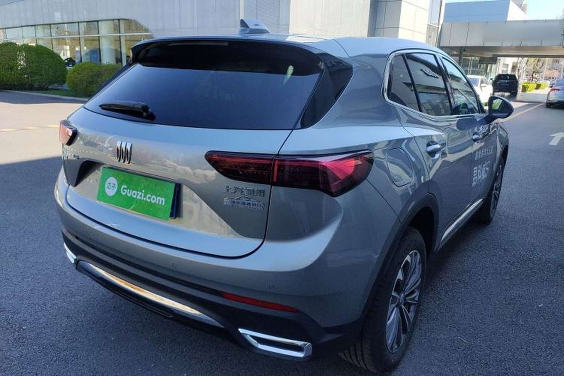 Used Buick Envision 2025 25T Entry-Grade Platinum Edition Rear Right 45 Deg