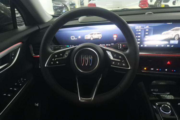 Used Buick Envision 2025 Encore Plus 28T Two-Wheel-Drive Platinum Edition Steering Wheel