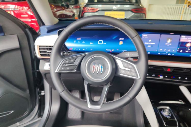 Used Buick Envision 2025 Encore Plus Four-Wheel Drive Avenir Steering Wheel