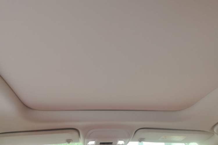 Used Buick Envision 2025 Encore Plus 28T Two-Wheel-Drive Platinum Edition Headliner