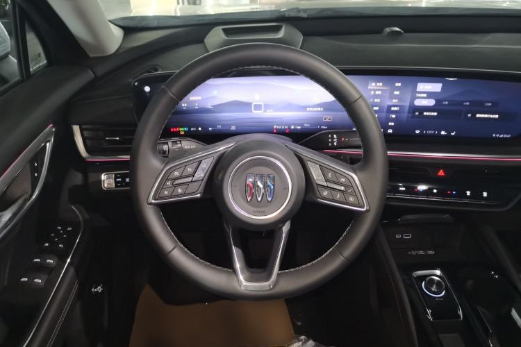 Used Buick Envision 2025 Encore Plus 28T Two-Wheel-Drive Platinum Edition Steering Wheel