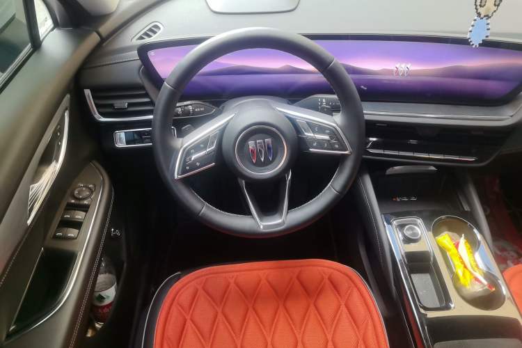 Used Buick Envision 2025 Encore Plus 28T Two-Wheel-Drive Platinum Edition Steering Wheel