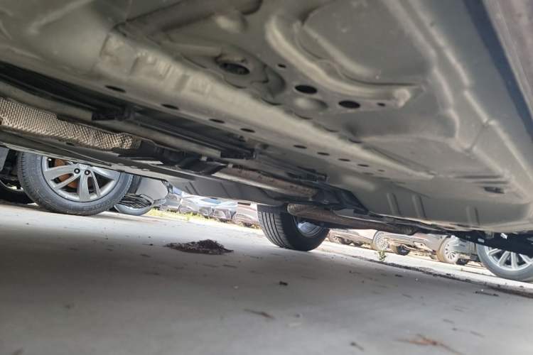 Used Buick Envision 2026 Model Equinox Plus 28T Two-Wheel-Drive Platinum Edition Chassis Front Left