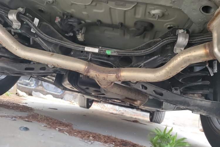 Used Buick Envision 2026 Model Equinox Plus 28T Two-Wheel-Drive Platinum Edition Chassis Rear