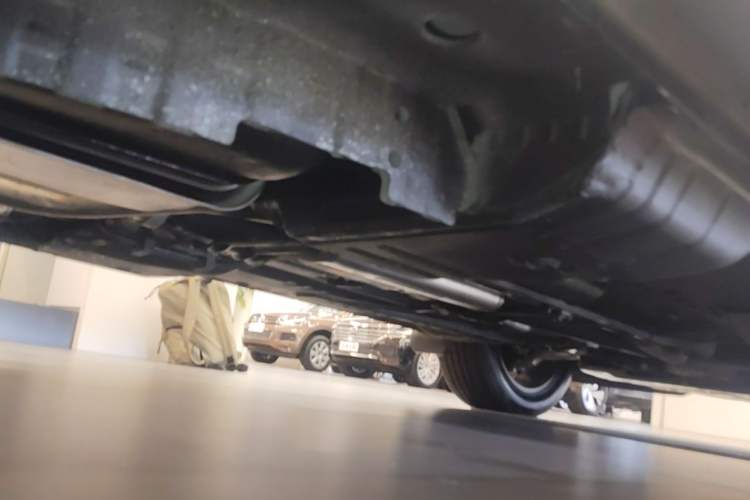Used Buick Envision 2026 Model Equinox Plus 28T Four-Wheel-Drive Platinum Edition Chassis Rear Right