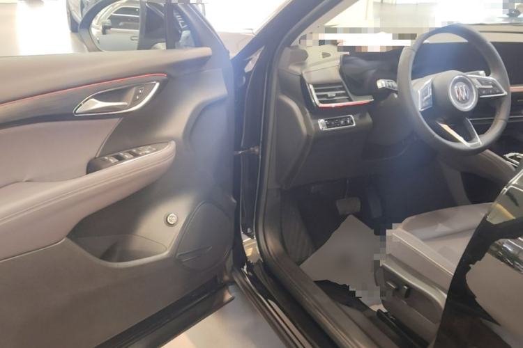 Used Buick Envision 2026 Model Equinox Plus 28T Four-Wheel-Drive Platinum Edition Driver Seat