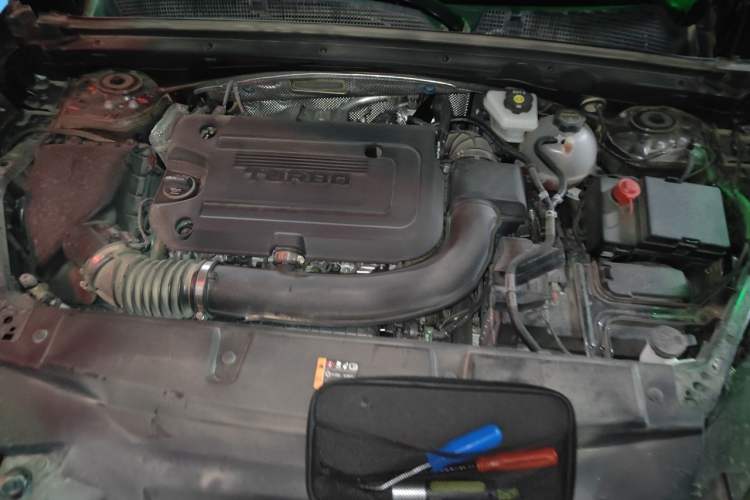 Used Buick Envision 2026 Model Equinox Plus Four-Wheel-Drive Avenir Aivia Engine Bay
