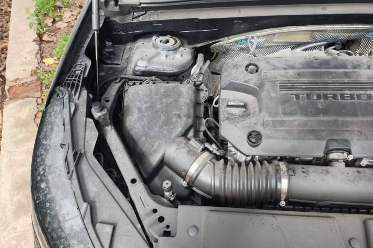 Used Buick Envision 2026 Model Equinox Plus Four-Wheel-Drive Avenir Aivia Engine Bay Right