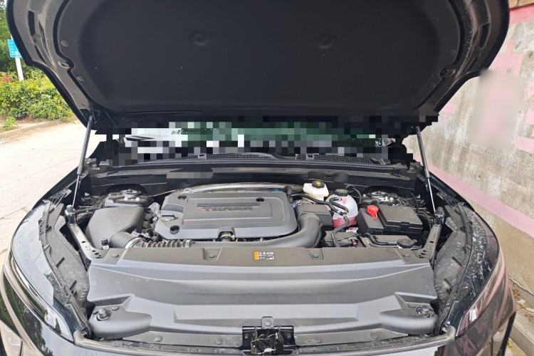Used Buick Envision 2026 Model Equinox Plus Four-Wheel-Drive Avenir Aivia Engine Bay
