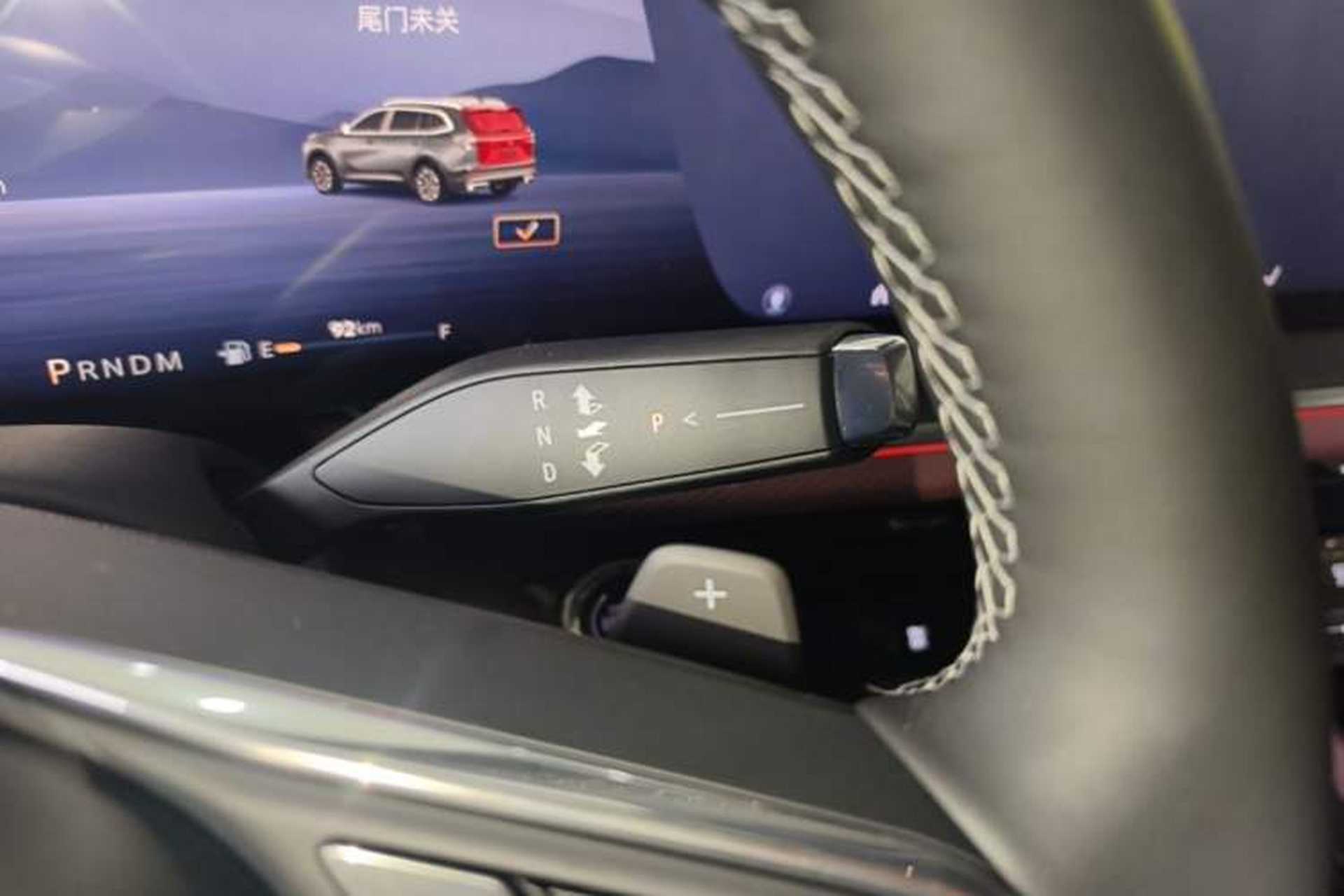 Used Buick Envision 2026 Model Equinox Plus 28T Two-Wheel-Drive Platinum Edition Gear Lever