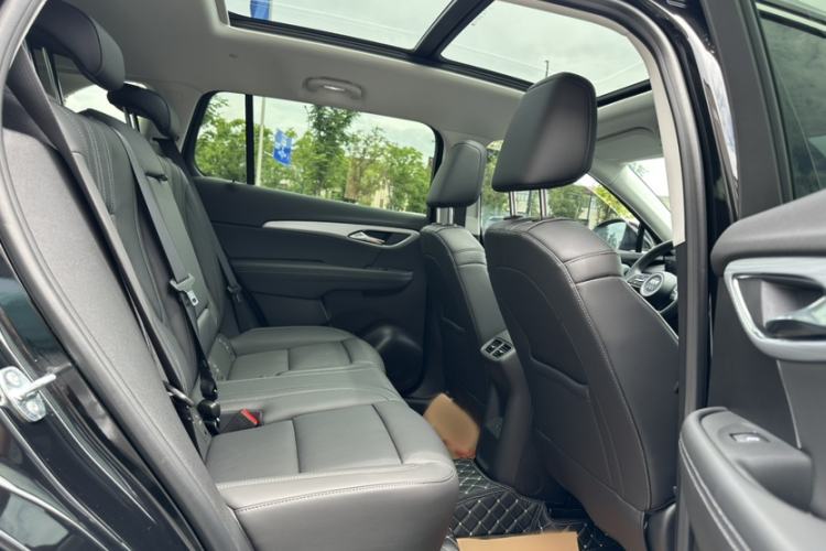 Used Buick Envision 2026 Model Equinox Plus Four-Wheel-Drive Avenir Aivia Interior 4