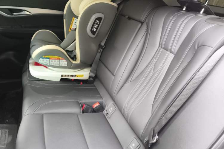 Used Buick Envision 2026 Model Equinox Plus Four-Wheel-Drive Avenir Aivia Left Rear Seat