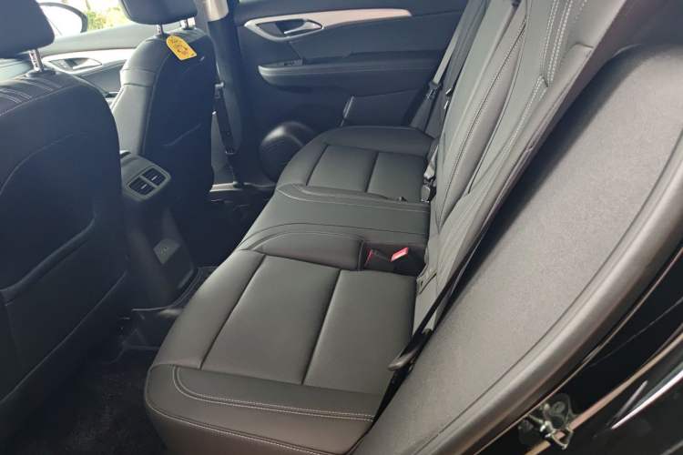 Used Buick Envision 2026 Model Equinox Plus Four-Wheel-Drive Avenir Aivia Left Rear Seat