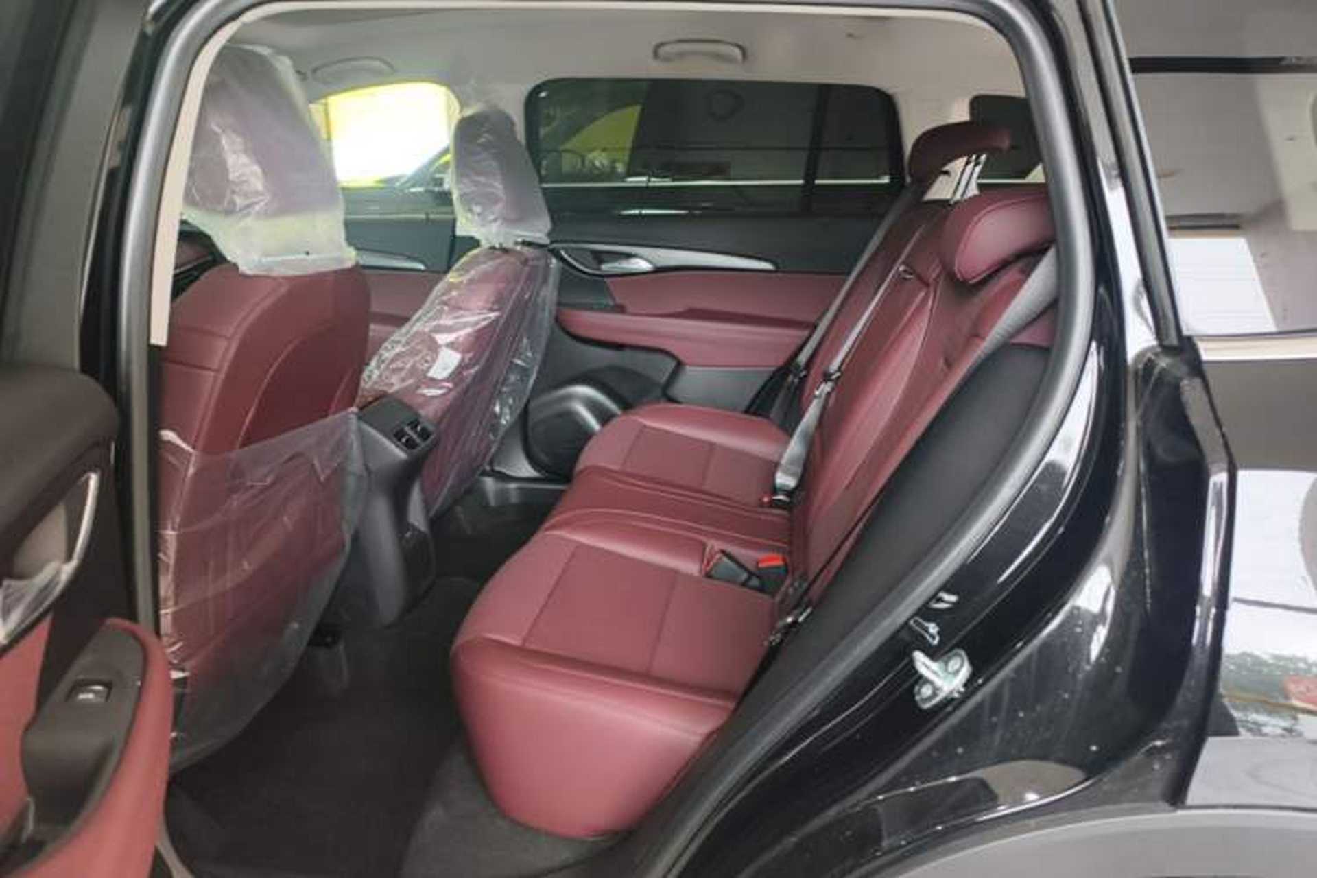 Used Buick Envision 2026 Model Equinox Plus 28T Two-Wheel-Drive Platinum Edition Left Rear Seat