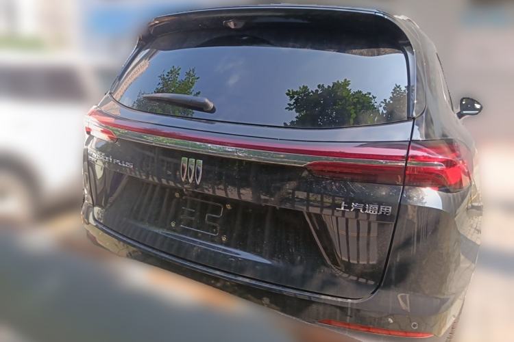 Used Buick Envision 2026 Model Equinox Plus 28T Two-Wheel-Drive Platinum Edition Rear