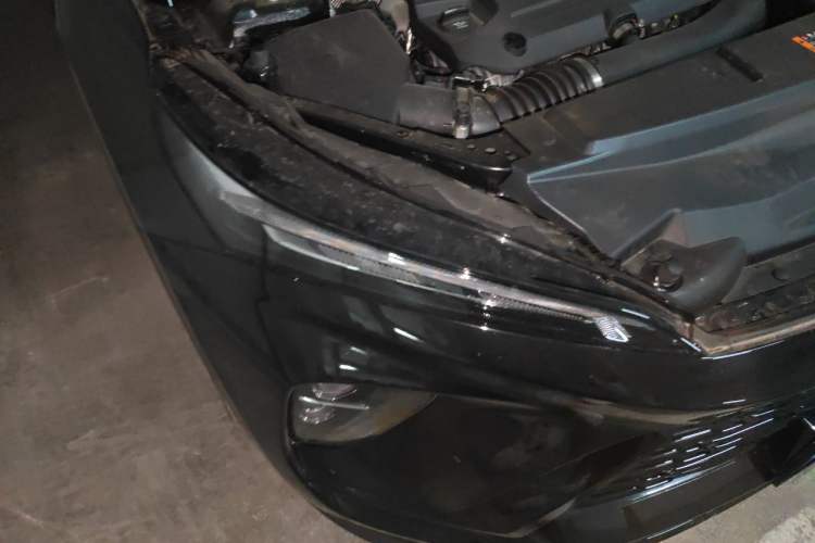 Used Buick Envision 2026 Model Equinox Plus 28T Two-Wheel-Drive Platinum Edition Right Front Headlight