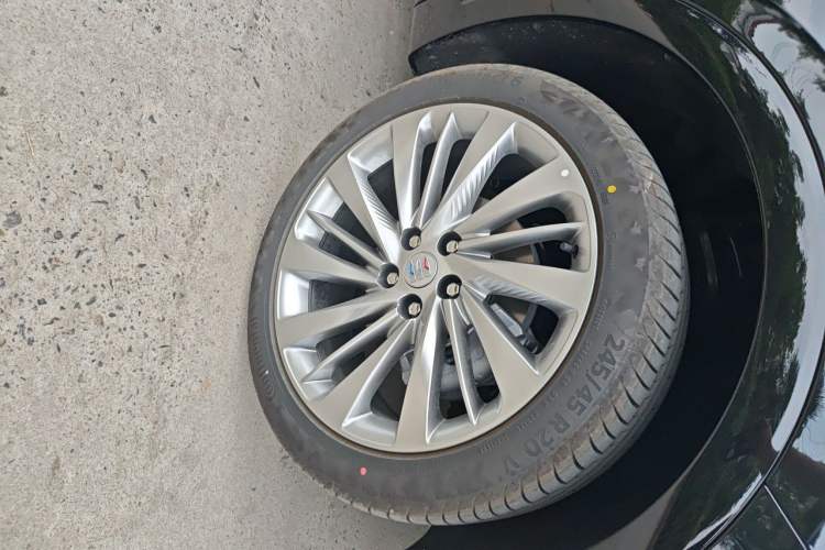 Used Buick Envision 2026 Model Equinox Plus Four-Wheel-Drive Avenir Aivia Right Front Wheel Hub