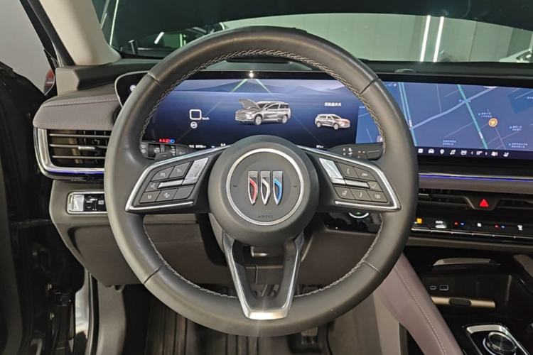 Used Buick Envision 2026 Model Equinox Plus 28T Two-Wheel-Drive Platinum Edition Steering Wheel