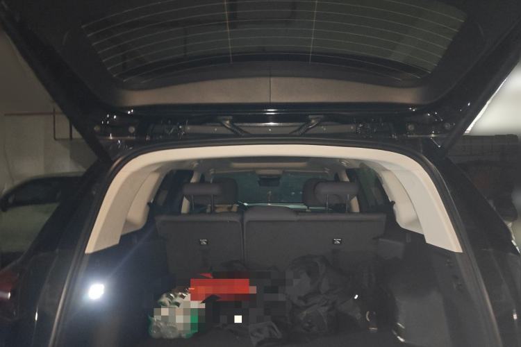 Used Buick Envision 2026 Model Equinox Plus 28T Two-Wheel-Drive Platinum Edition Trunk