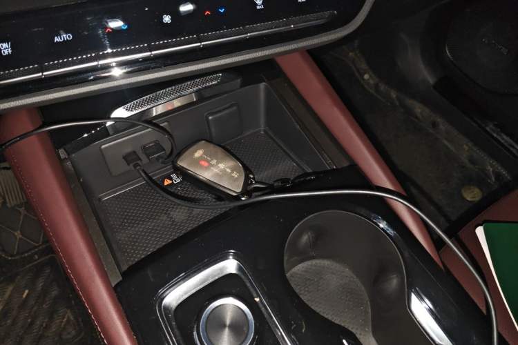 Used Buick Envision 2026 Model Equinox Plus 28T Two-Wheel-Drive Platinum Edition Vehicle Key