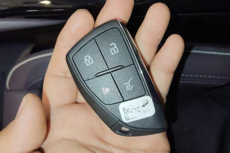 Used Buick Envision 2026 Model Equinox Plus 28T Four-Wheel-Drive Platinum Edition Vehicle Key