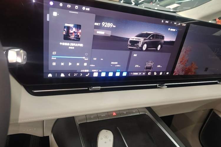 Used Buick Envision Family 2026 Luxury Edition Audio And AC Panel