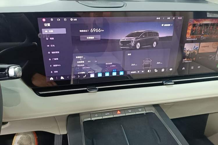 Used Buick Envision Family 2026 Luxury Edition Audio And AC Panel