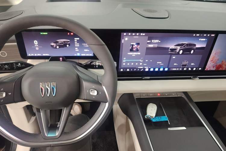 Used Buick Envision Family 2026 Luxury Edition Center Console