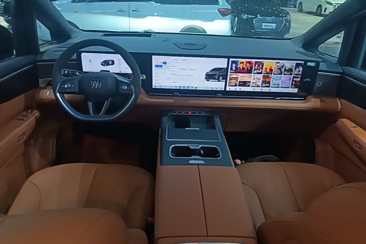 Used Buick Envision Family 2026 Luxury Edition Center Console