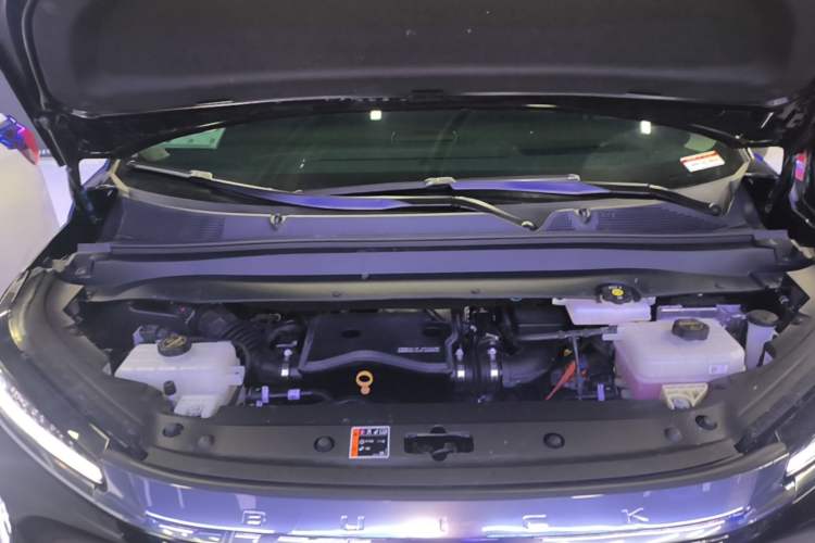 Used Buick Envision Family 2026 Luxury Edition Engine Bay