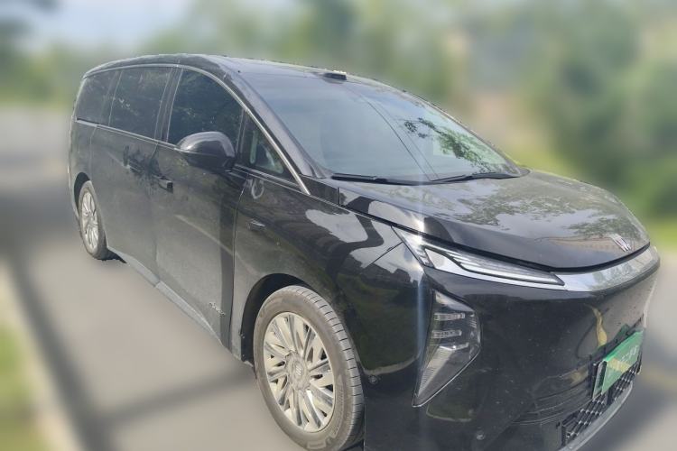 Used Buick Envision Family 2026 Luxury Edition Front Right 45 Deg