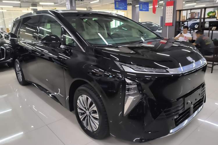 Used Buick Envision Family 2026 Model Wanjia Version Front Right 45 Deg