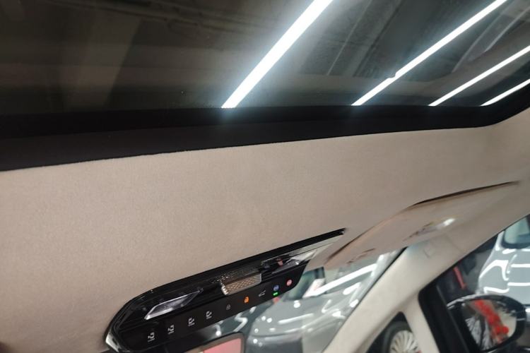 Used Buick Envision Family 2026 Luxury Edition Headliner