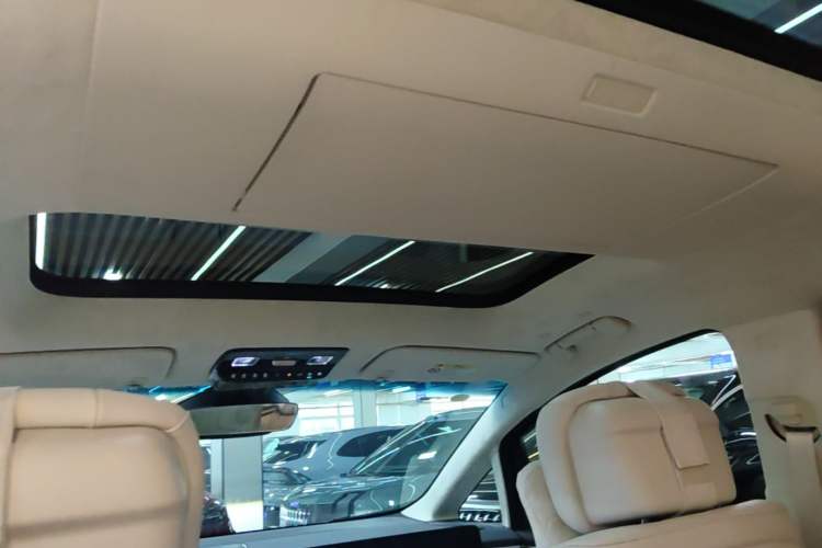 Used Buick Envision Family 2026 Luxury Edition Headliner