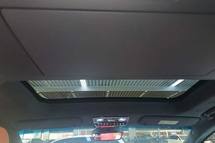 Used Buick Envision Family 2026 Luxury Edition Headliner
