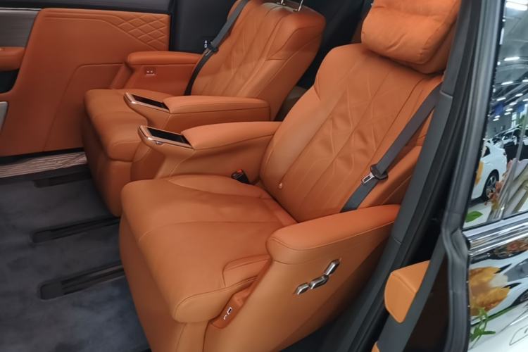 Used Buick Envision Family 2026 Luxury Edition Left Rear Seat