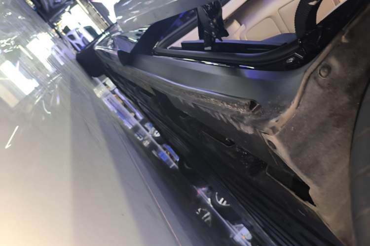 Used Buick Envision Family 2026 Luxury Edition Left Side Sill