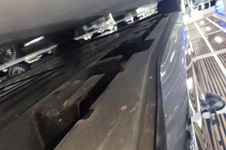 Used Buick Envision Family 2026 Luxury Edition Left Side Sill