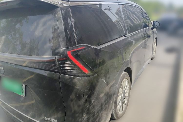 Used Buick Envision Family 2026 Luxury Edition Rear Right 45 Deg