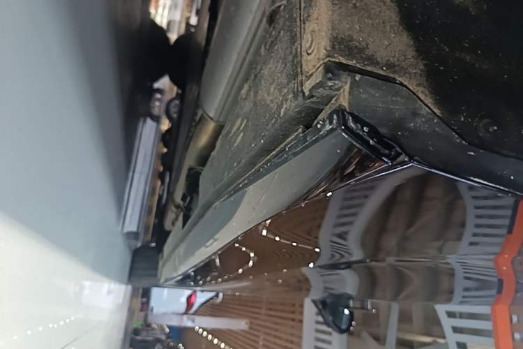 Used Buick Envision Family 2026 Luxury Edition Right Side Sill