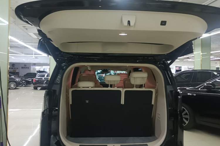 Used Buick Envision Family 2026 Luxury Edition Trunk