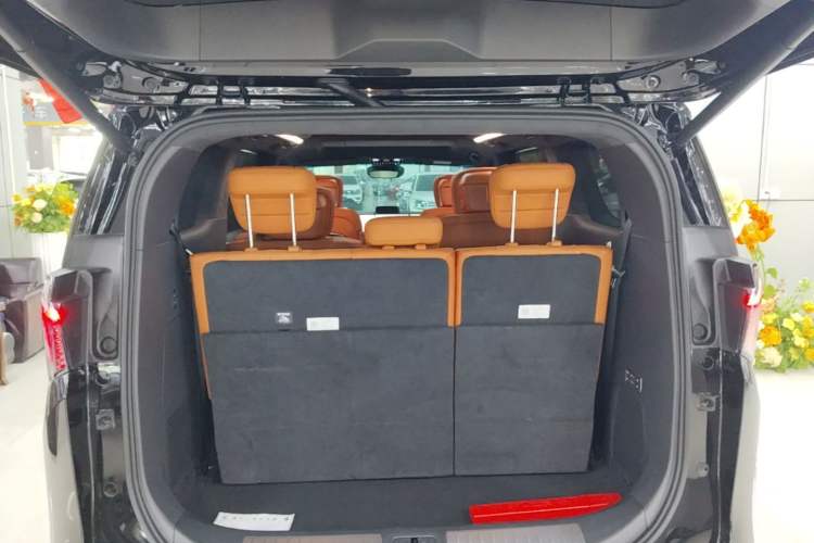 Used Buick Envision Family 2026 Luxury Edition Trunk