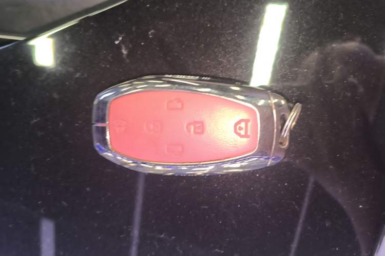 Used Buick Envision Family 2026 Luxury Edition Vehicle Key