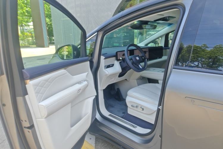 Used Buick Envision Family 2026 Model Pure Electric Luxury Edition Driver Seat