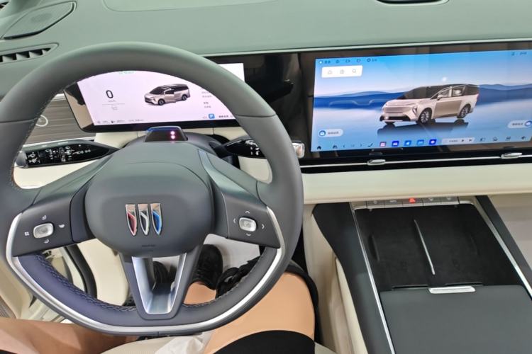 Used Buick Envision Family 2026 Luxury Edition Center Console