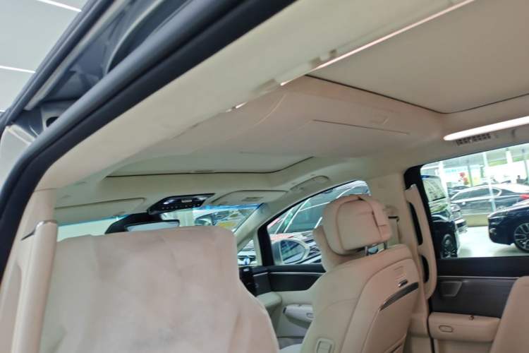 Used Buick Envision Family 2026 Luxury Edition Headliner