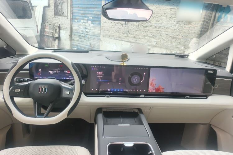 Used Buick Envision Family 2026 Luxury Edition Center Console