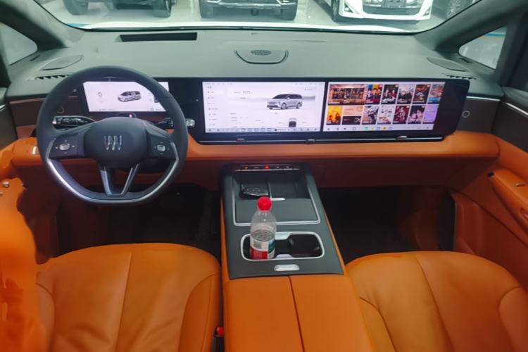 Used Buick Envision Family 2026 Luxury Edition Center Console