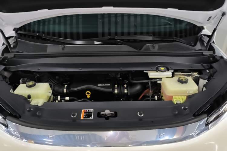 Used Buick Envision Family 2026 Luxury Edition Engine Bay