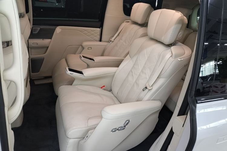 Used Buick Envision Family 2026 Luxury Edition Left Rear Seat